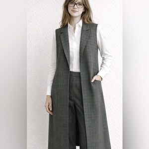 Reitmans Long sleevless grey blazer Size XL